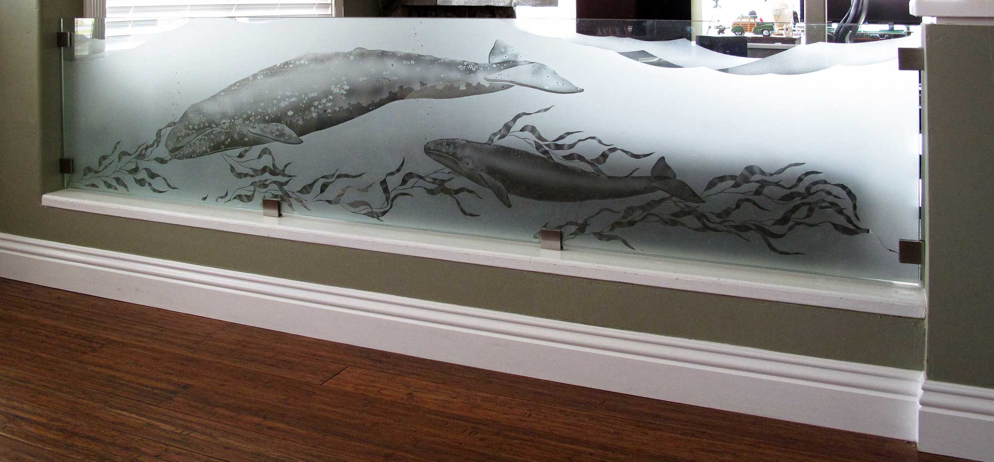 Wall divider with grey whale in etched glass